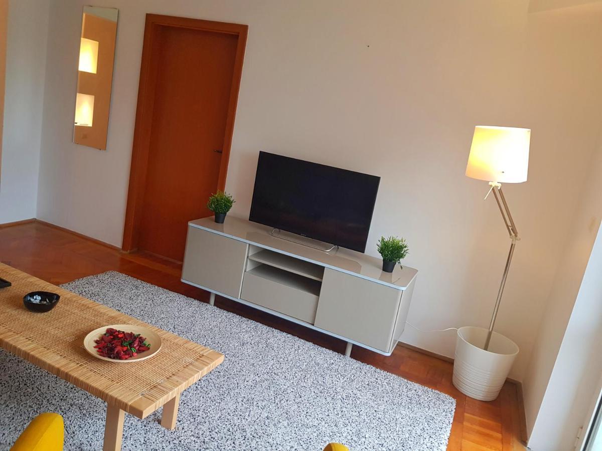 Apartment With Amazing View Near Old Town Βουκουρέστι Εξωτερικό φωτογραφία